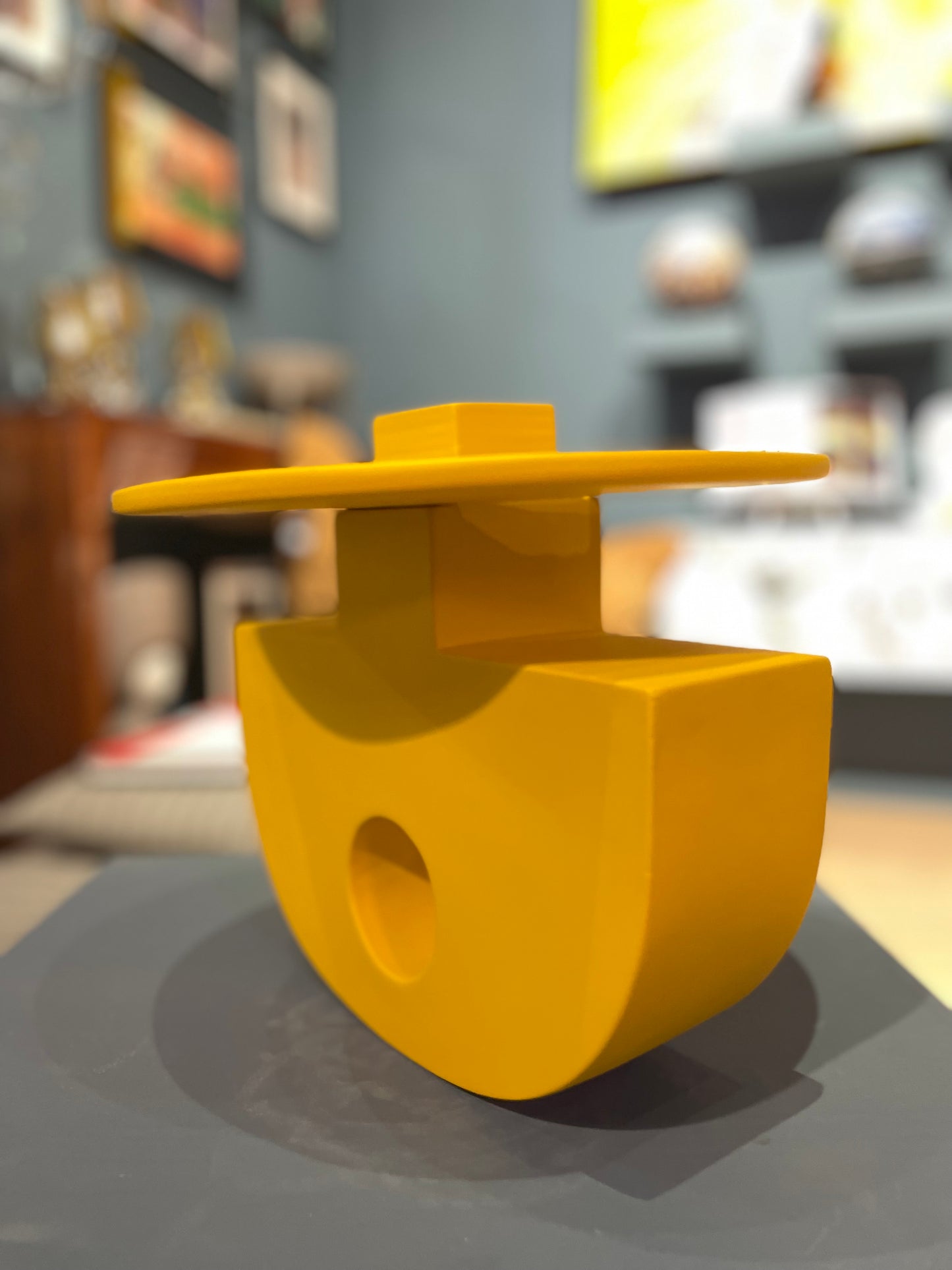 VASO SCULTURA MEMPHIS DONDOLO di Florio Paccagnella